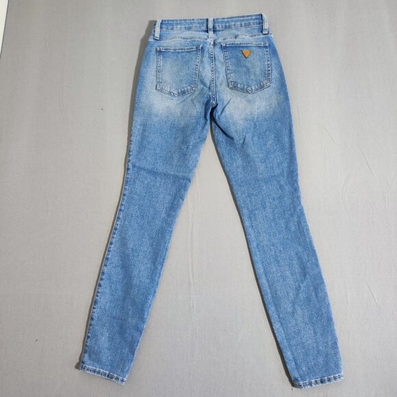 Guess Jeans women's size 26X29 hard washed denim blue sexy curve skinny mid rise - Picture 3 of 14